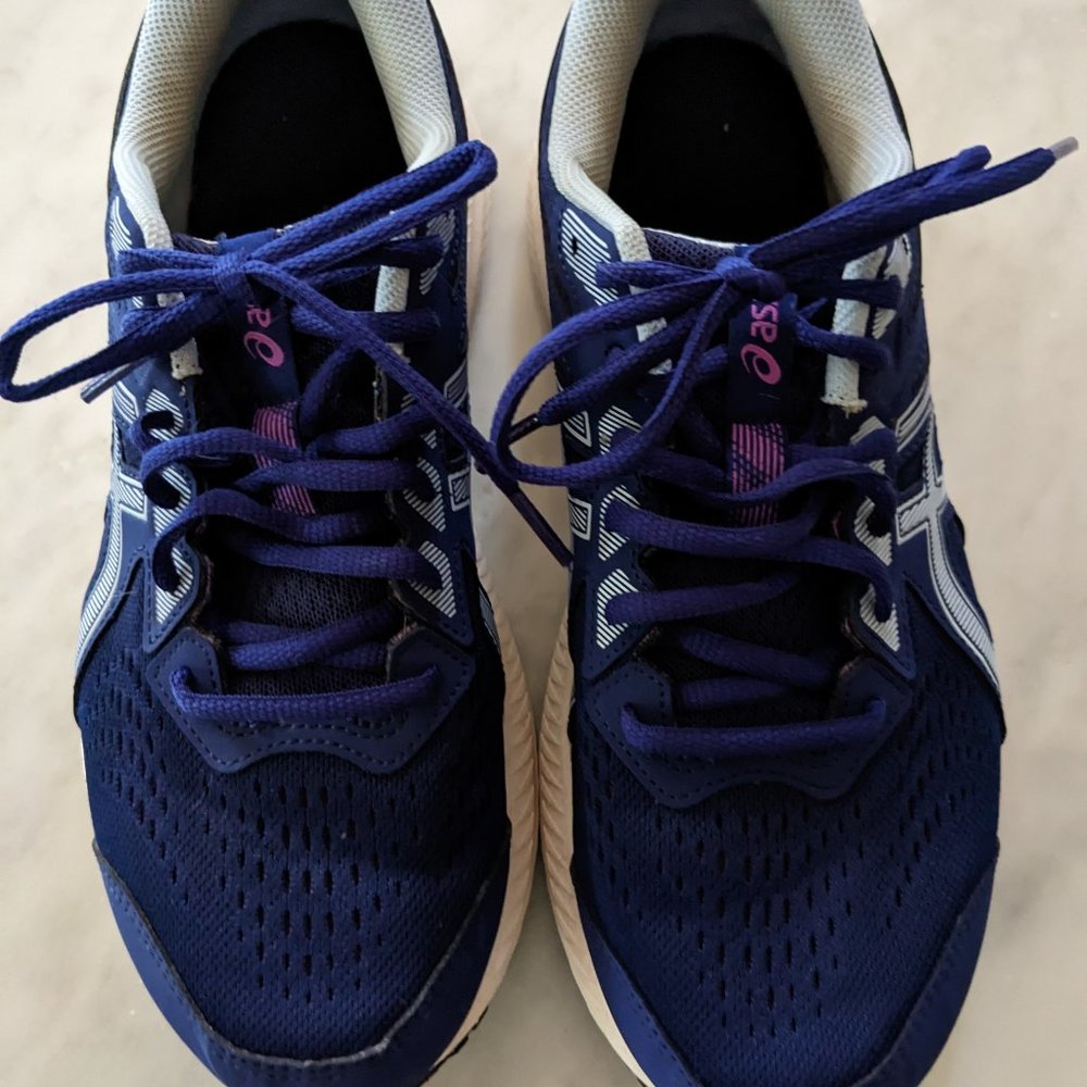 asics amplifoam gel contend 6